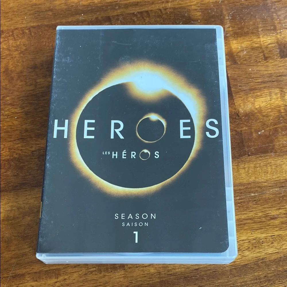 Heroes Season 1 DVD - Picture 1 of 5